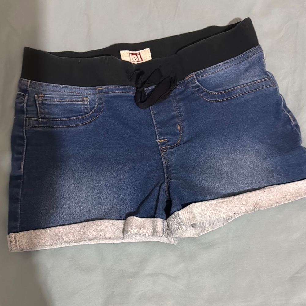 lei Blue Denim Shorts with Elastic Waistband